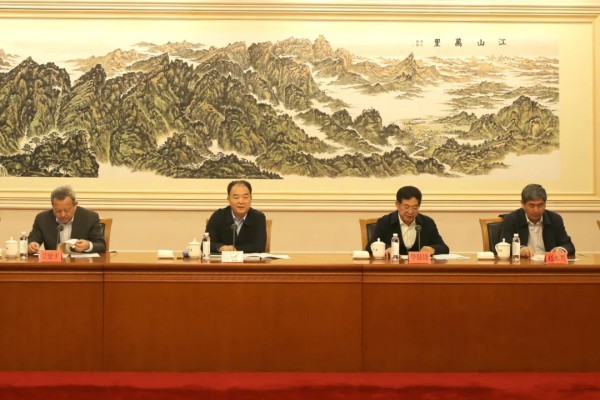 長沙紅光保安服務(wù)有限公司,長沙安保服務(wù),長沙安全服務(wù),長沙非武裝押運(yùn),勞務(wù)派遣服務(wù) 長沙紅光保安服務(wù)有限公司,長沙安保服務(wù),長沙安全服務(wù),長沙非武裝押運(yùn),勞務(wù)派遣服務(wù)